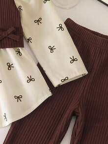 SHEIN Elladie kids 女童學院風蝴蝶結印花泡泡袖拼接軟毛絨羅紋 2 合 1 上衣與彈性腰鬆緊褲 2 件套，秋季時尚休閒套裝，適合學校、戶外、運動與姐妹聚會 - 棕色 - 查看 5
