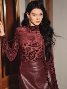 Anewsta Autumn/Winter New Burgundy Velvet Burnout Paisley Flower Stand Collar Long Sleeve Base Layer - Burgundy - View 7