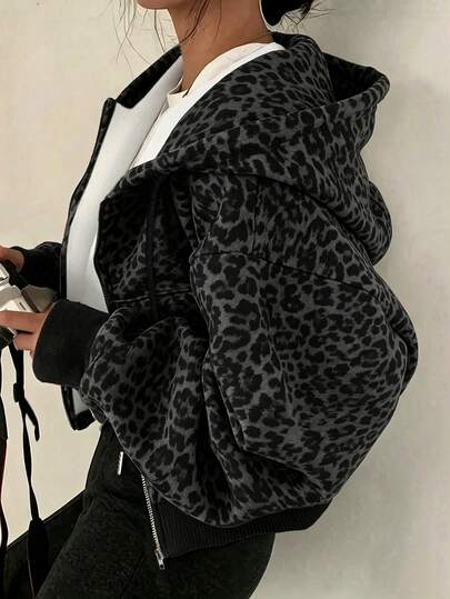 SHEIN x Carly Lawrence INAWLY Naiste leopardimustriga vabaaja mitmekülgne igapäevane kapuutsiga dressipluus