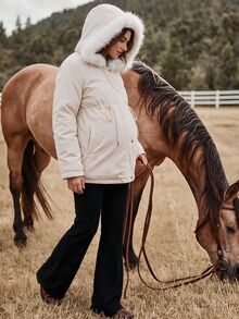 Boho Mama جاكيت شتوي للحوامل بأكمام طويلة وخصر برباط وسحاب أمامي وغطاء رأس - كاكي - مشاهدة 5