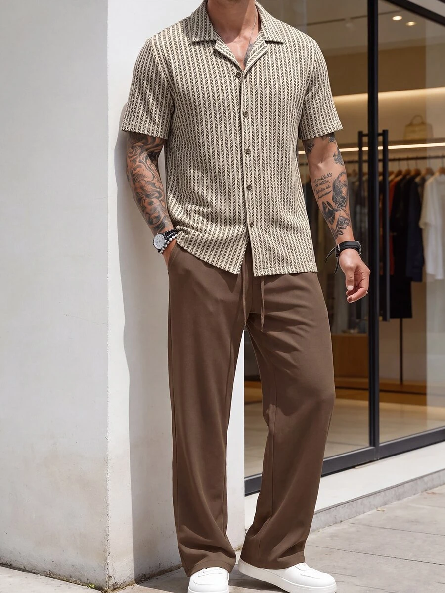 Manfinity Homme 2026春夏大碼高個男士復古休閒度假都市風兩件套,條紋領短袖米褐色 - 彩色 - 查看 1