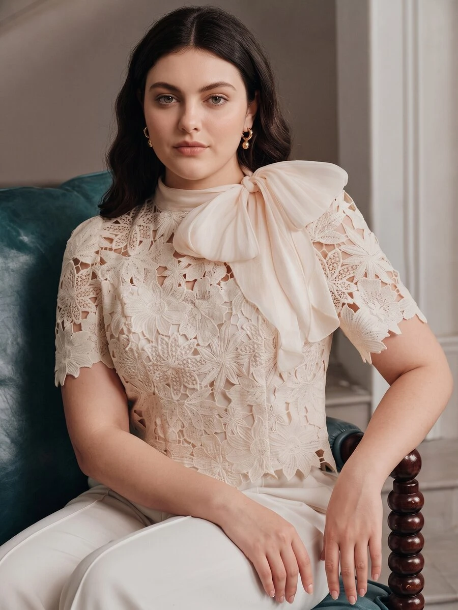 Anewsta Áo blouse nữ size lớn phong cách Pháp nhẹ nhàng mùa xuân/hè, màu be, ren rỗng, nơ, dễ phối đồ - Hồng - Xem 1