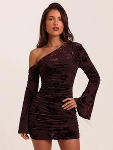 SHEIN BAE Asymmetrical Neck Velvet Floral Pattern Bodycon Dress - Brown - View 3