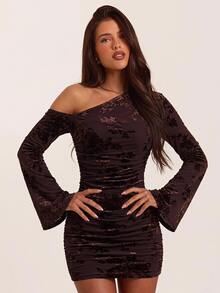 SHEIN BAE Asymmetrical Neck Velvet Floral Pattern Bodycon Dress - Brown - View 4