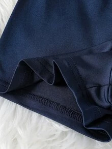 SHEIN 青少年女孩夏季休閒酷感保守版寬鬆街頭風健身瑜伽印花短款高腰緊身短褲，返校季健身運動海軍藍 - 藍色 - 查看 6