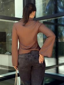 leahseptember Brown Lettuce Trim Flare Sleeve Button Placket Tee Long Sleeve Women Shirts - Brown - View 2