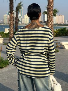 Alicia Augustina 女士春季哥特颓废风 Y2K 丘比特图案舒适不对称领口露肩长袖T恤，X Rafael Machado - 灰色 - 查看 2