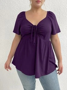 Rometta Kaos Kasual Lengan Pendek Wanita Ukuran Besar Warna Polos dengan Ruffle, Leher V, dan Ikatan di Depan - Purple - View 7