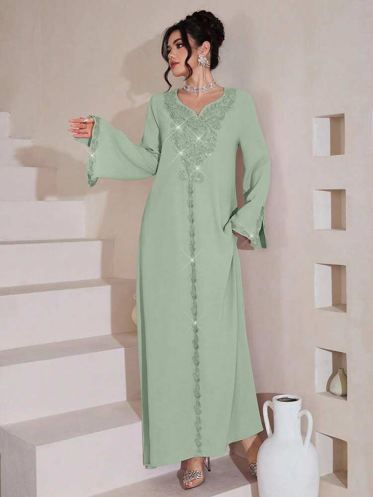 Al Najma Luxurious Embroidered & Beaded Loose Long Sleeve Split Maxi Dress, Turkish & Arabic Traditional Style - Green - View 4