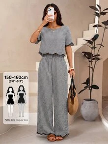 SHEIN PETITE 2件組女款夏季休閒黑白格紋對比色圓領短袖上衣與長褲套裝 - 黑與白 - 查看 5