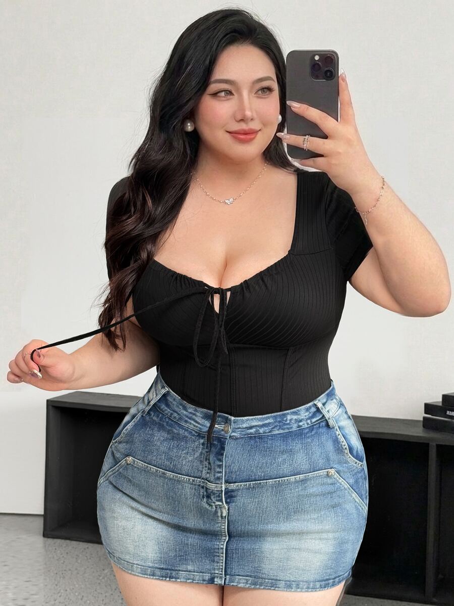 Vibekara Plus Size Casual Solid Color Drawstring Slim Fit T-Shirt - Black - View 1