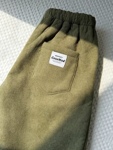 SHEIN 兒童小男孩休閒時尚極簡風豆沙綠燈芯絨複合保暖內裡休閒基礎長褲，保暖舒適，適合秋冬季節，穿搭、返校、街拍、旅行、度假、秋季穿搭、秋季下身 - 軍綠色 - 查看 6