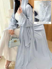 Al Najma Abaya Wanita Elegan dan Romantis dengan Warna Polos, Model Mengembang, dan Hiasan Renda Jala - Biru - View 4