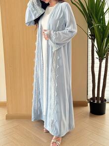 Al Najma Abaya Wanita Elegan dan Romantis dengan Warna Polos, Model Mengembang, dan Hiasan Renda Jala - Biru - View 9