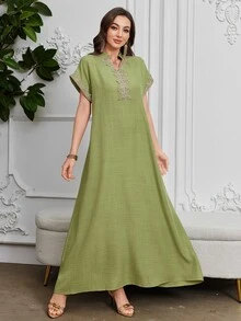 Al Najma Embroidered Collar Floral Raglan Sleeve Stand Collar Elegant Dress, Kaftan & Jalabiya,Modest - Green - View 4