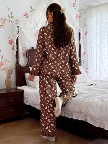 CottageSlumber Romantic Ditsy Floral Lapel Collar Flare Sleeve Plus Size Pajama Set - Brown - View 2