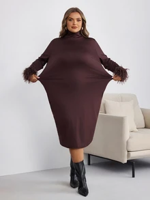SHEIN CURVE+ Plus Size Dress 22W Autumn/Winter New Solid Color Pullover Fur Collar Mid-Length Dress, Elegant Commute, Holiday Party, Suitable For Plus Size 5XL - Coffee Brown - View 2