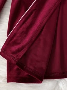 SHEIN 女童甜美風酒紅色韓版天鵝絨口袋愛心刺繡長袖開襟衫套裝 - 紅色 - 查看 4