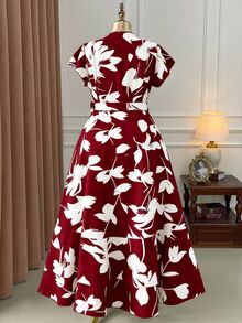 Rometta Plus Size Elegant White Summer Short Sleeve Dress,V-Neck Waist Cinching Bohemian Style Vacation Bachelorette Party Tea Party Graceful Printed Dress - Burgundy - View 3