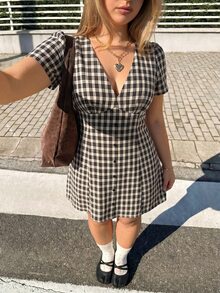GalTyme 女款格紋V領短袖休閒大尺碼洋裝 - 黑色 - 查看 4