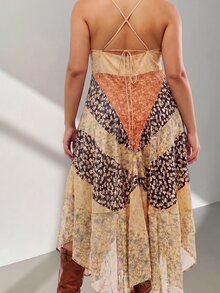GalTyme 大尺碼休閒波希米亞風 1920年代復古傳統碎花不對稱下擺露背細肩帶洋裝 焦橙色 夏季婚禮度假 - 彩色 - 查看 7