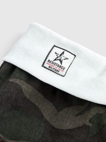 ROMWE Y2K Fold-Over Waist Contrast Color Ultra Low-Rise Mini Camo Print Streetwear Women's Denim Shorts - Army Green - View 2