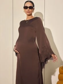 MaterniWear فستان أنيق للحوامل بلون موحد وياقة دائرية وأكمام واسعة مزينة بالدانتيل المتباين - بني - مشاهدة 6