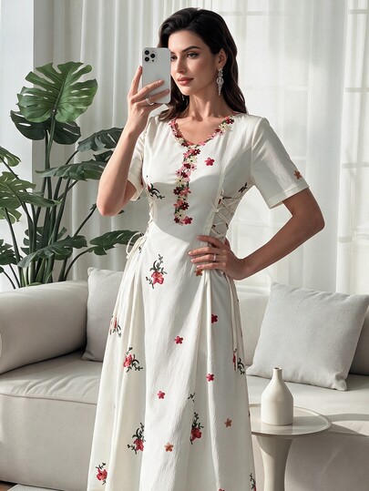 Al Najma 女式夏季优雅花朵刺绣交叉带束腰连衣裙，Jalabiya 连衣裙，适合春夏时尚