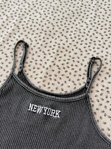 SHEIN 2pcs Tween Girl Black Snowflake Embroidered New York Text Ribbed Knit Camisole Jumpsuit And Casual Retro Snowflake Loose Pants Set - Black - View 7