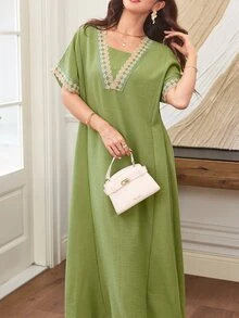 Al Najma Solid Color V-Neck Embroidered Lace 2 In 1 Loose Slimming Flared Elegant Fresh Green Dress For Women - Green - View 6