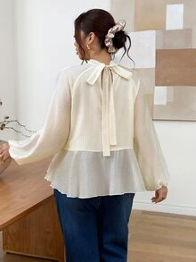 Lounesse Áo blouse nữ size lớn phong cách Pháp ngọt ngào, vải voan bèo nhún, mặc thường ngày đi chơi mùa Thu/Đông, phong cách casual công sở đi làm - Màu be - Xem 2