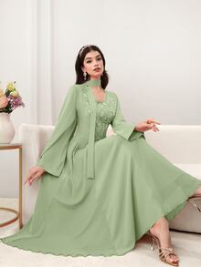 Al Najma V领串珠刺绣花卉荷叶边网纱拼接修身长袖优雅喇叭下摆女士晚礼服，粉色 - 綠色 - 查看 7