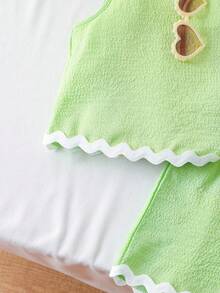 SHEIN 女童紋理布料拼色下擺無袖上衣與休閒短褲2件套服裝組，女童綠色夏季套裝 - 綠色 - 查看 4