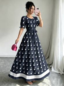 Modelyn 復古海軍藍與白色波點女款長洋裝，秋冬/夏季時尚圓領泡泡袖荷葉邊袖口腰部繫帶收腰 A 字大裙擺，適合休閒日常街頭穿著 - 彩色 - 查看 4