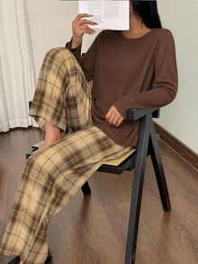 極簡咖啡色長袖羅紋上衣搭配格紋長褲女款居家休閒套裝 - 咖啡棕 - 查看 3