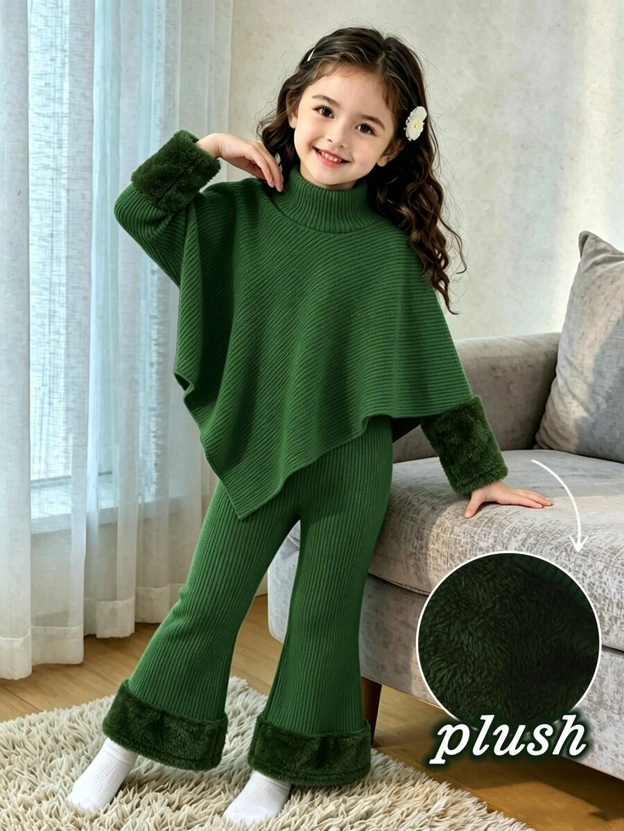 SHEIN 女童 2 件組聖誕套裝 綠色高領不對稱披肩上衣 附毛絨袖口 喇叭褲套裝 節日情侶裝/親子裝 長袖上衣 - 墨綠色 - 查看 1