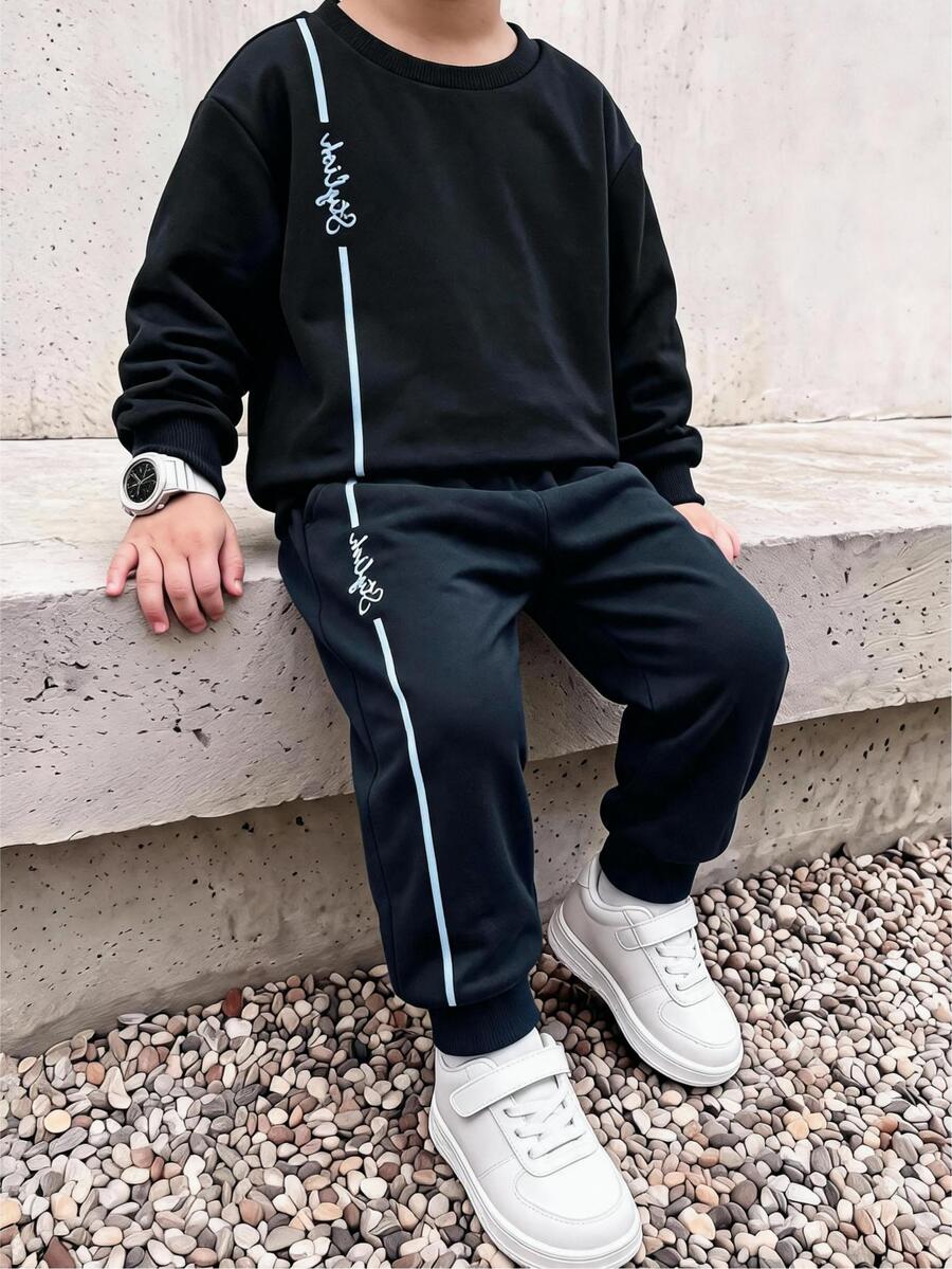 SHEIN Young Boys Pattern Loose Kids Sports Casual Minimalist Comfortable Long Sleeve Crew Neck Sweatshirt 2 Pieces Set Black Suitable For Autumn/Winter - Black - View 1