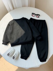 SHEIN 小男孩圖案寬鬆兒童運動休閒簡約舒適長袖圓領衛衣2件套，黑色，適合秋冬 - 黑色 - 查看 3