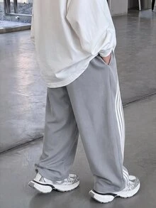 SHEIN 幼童男童灰色側條紋寬腿運動長褲 反光條紋 柔軟透氣 寬鬆版型 適合學校運動、秋季日常穿著 - 灰色 - 查看 2