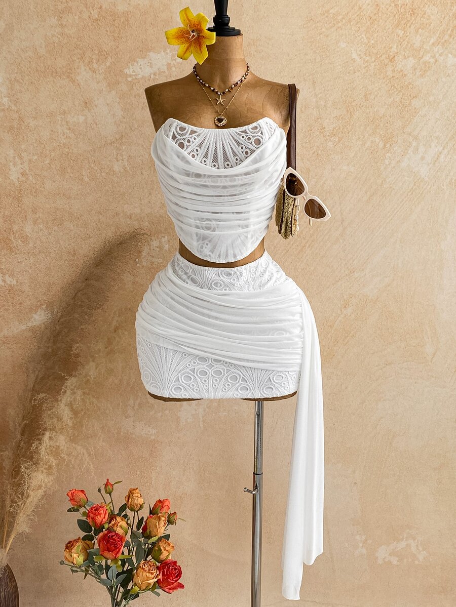 Soleia Women's Solid Color Bandeau Top And Mini Skirt Fashion Set - White - View 1