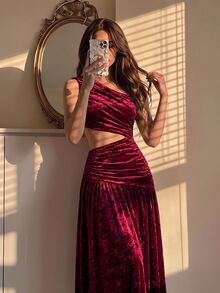 SHEIN MOD Chic Women's Fuchsia Velvet One Shoulder Long Dress With Waist Cutout Perfect For Parties,Rehearsal Dinner Dress For Guest,Party Dress - Burgundy - View 1