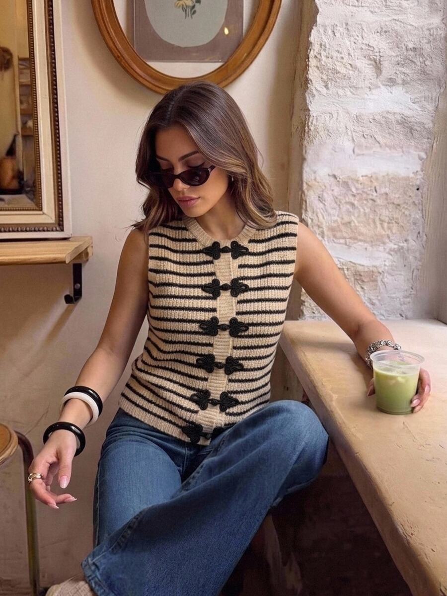 SHEIN Frenchy Women Striped Sleeveless Frog Button Sweater Vest Crew Neck Ribbed Knit Vest Preppy Vintage College Style Fall Layering Outfits Casual Sweater - Multicolor - View 1