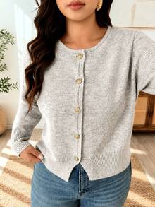 Linhara CURVE Plus Size Round Neck Long Sleeve Slimming Minimalist Commuter Knit Sweater - Light Grey - View 3