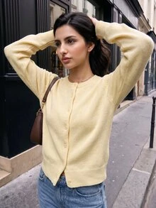 SHEIN BASICS 女款休閒基礎款純色圓領長袖寬鬆短版開襟針織外套 秋季開學季 淡黃色 教師節教師穿搭 - 芥末黃 - 查看 9