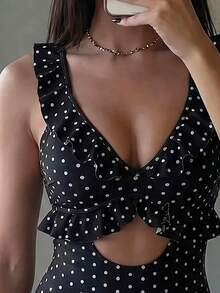 SHEIN Swim Women's Cute White With Black Polka Dots One Piece Swimsuit,Summer Beach V-Neck Ruffled Adjustable Spaghetti Strap Bikini Bathing Suits - Black and White - View 7
