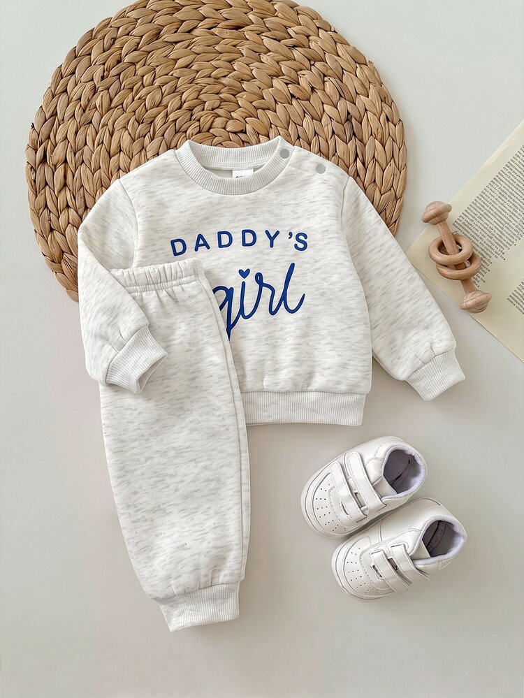SHEIN Newborn Baby Long Sleeve Letter Print Crew Neck Winter Top And Pants 2 Pieces Set - Grey - View 6