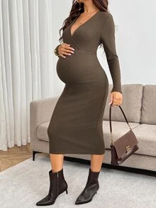 SHEIN فستان أنيق ضيق بأكمام طويلة وياقة على شكل حرف V متداخلة بلون موحد للحوامل لفصل الخريف - بني - مشاهدة 5