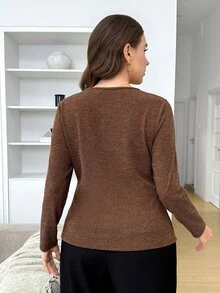 SHEIN LUNE Plus Size Minimalist Versatile Long Sleeve T-Shirt For Daily Wear - Brown - View 2