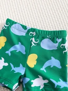 SHEIN 3件組小男孩休閒夏季條紋海洋動物圖案長袖短褲套裝附遮陽帽泳裝，適合春夏、戶外穿著、旅行、度假、海灘、泳池、派對、海邊、溫泉、游泳 - 綠色 - 查看 4