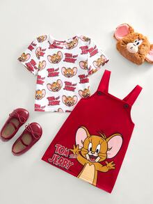 TOM & JERRY X SHEIN Baby Girl Allover Print Short Sleeve T-Shirt And Mouse Print Suspender Dress 2-Piece Set - Red - View 4